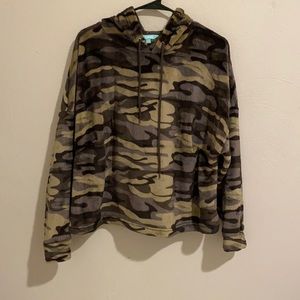 Camo hoodie
